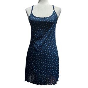 New with Tags Victoria’s Secret Nightgown Navy Pointelle Disty Floral in Size M